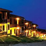 Wooden Nest Apartament Akhladherí