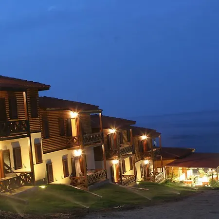 Wooden Nest Akhladherí