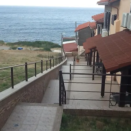 Apartamento Wooden Nest Akhladherí