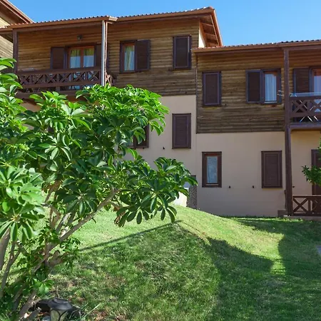 Apartman Wooden Nest Ahladerí